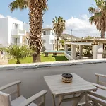 Ξενοδοχείο με διαμερίσματα Ninemia Tinos Superior 102